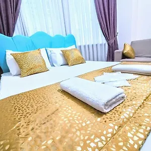 Aparthotel Nevizade 